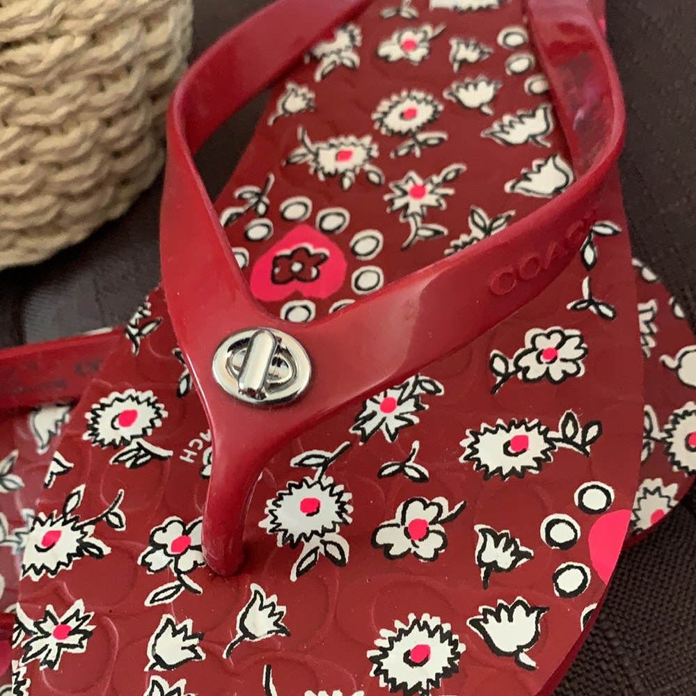 New Coach without tag/box red flip flops.